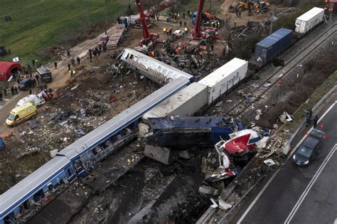 cnn greece|tempi greece train crash.